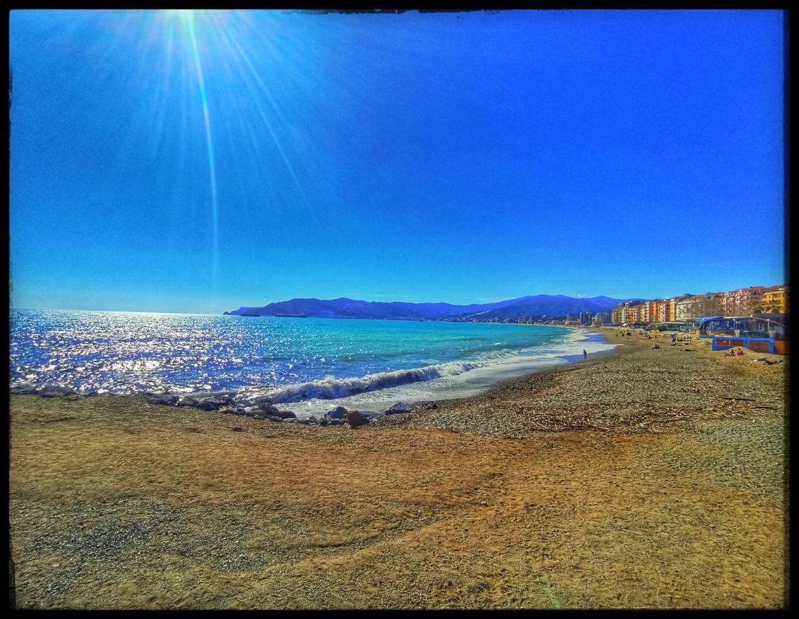 La Casa Sul Mare-Savona Διαμέρισμα Εξωτερικό φωτογραφία